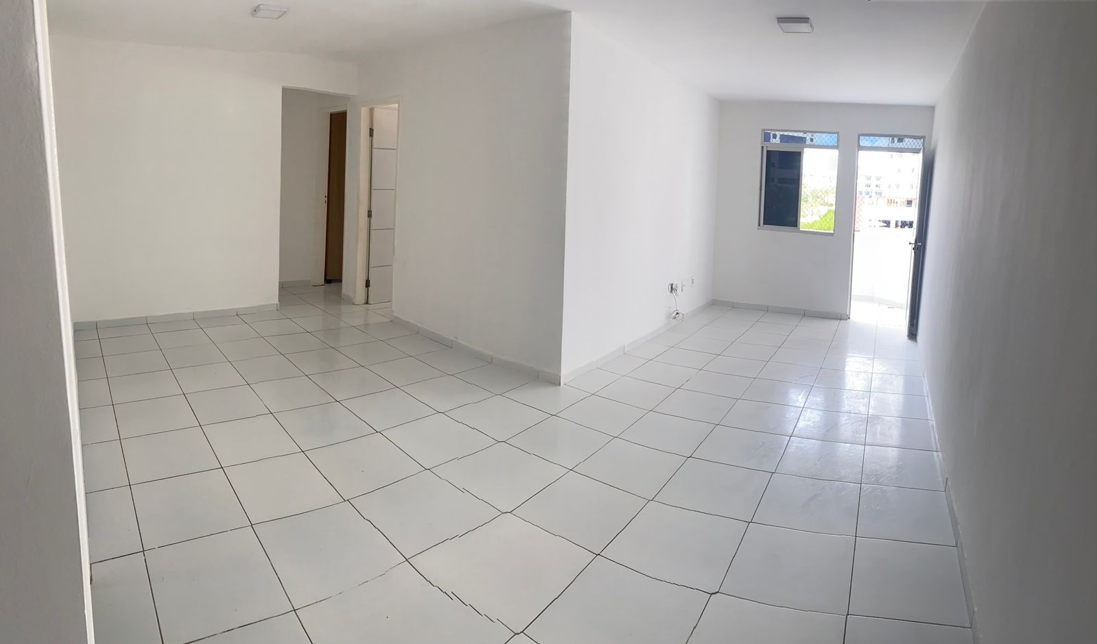 APARTAMENTO À VENDA NO BESSA – REGIÃO DO AEROCLUBE